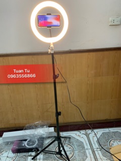 Đèn live m26 cm