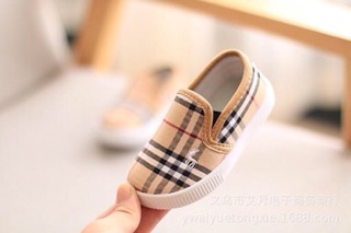 Giầy lười cho bé trai bé gái