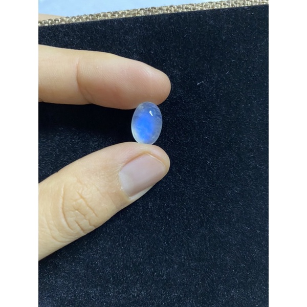 Viên đá mặt trăng ! rainbow moonstone!