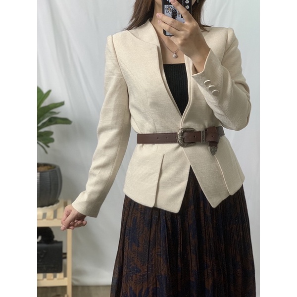 Áo vest nữ không cổ, 2hand hiệu LYNN made in Korea