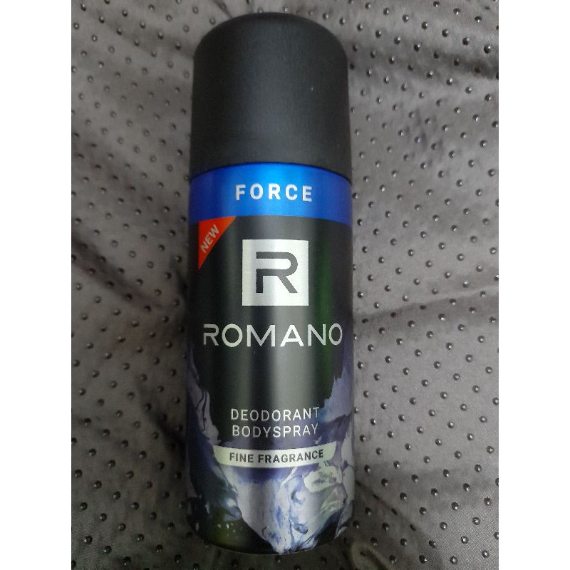 Xịt khử mùi toàn thân dành cho nam Romano Force 150 ml