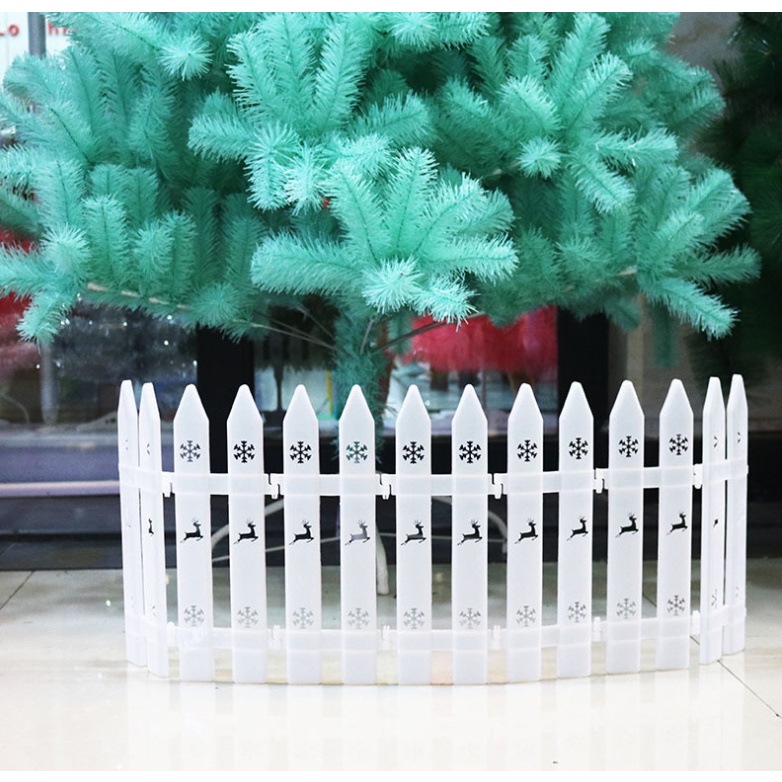 Hàng rào nhựa trắng trang trí chân cây thông, trang trí noel