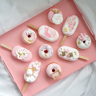 Mô Hình Bánh Donut Giả Dùng Trang Trí Độc Đáo