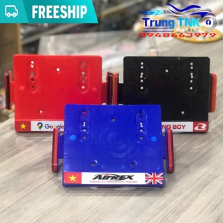 Lót biển số xe máy.