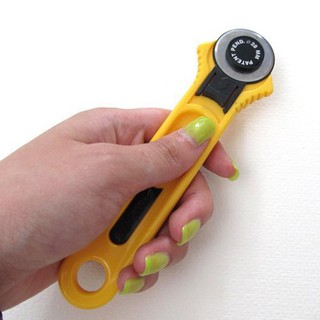 Dao cắt vải sợi cacbon 28mm