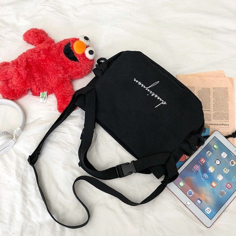 Túi đeo chéo ulzzang