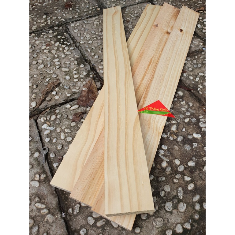 Thanh gỗ thông mới rộng 10cm,dài 1m2,dày 2cm được bào láng 4 mặt thích hợp làm kệ,decorde,ốp tường,chế DIY