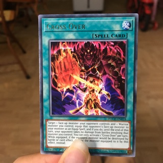 Thẻ bài yugioh “Cross Over”