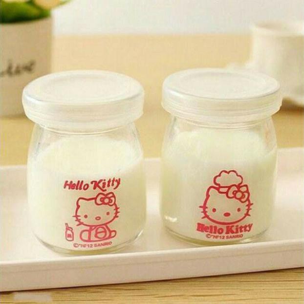 Bộ 12 hũ thủy tinh làm sữa chua 100ml , có nắp đậy, in hình Hello Kitty- Gigamart