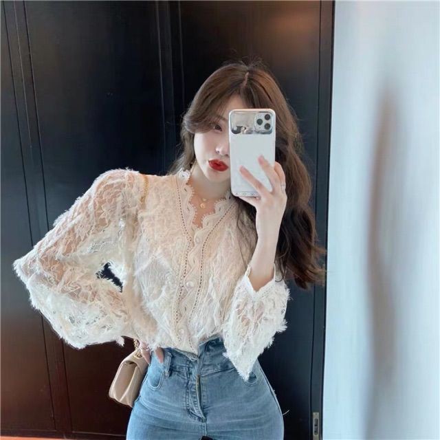 (ORDER) Áo sơ mi lông vũ cổ V nút ngọc - Hàng Quảng Châu