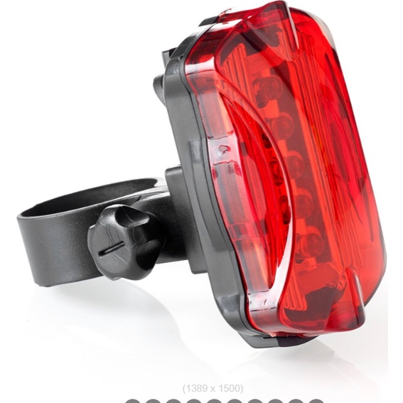 Đèn hậu 5 bóng LED chiếu ánh sáng cảnh báo khi lái xe đạp
