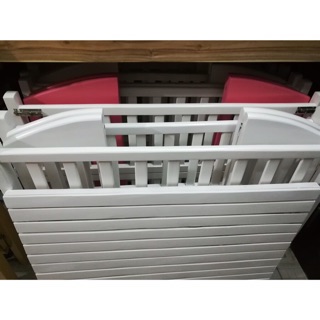 Cũi giường gập gọn