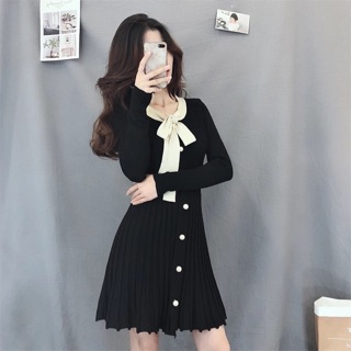 Váy len montoghi cổ nơ