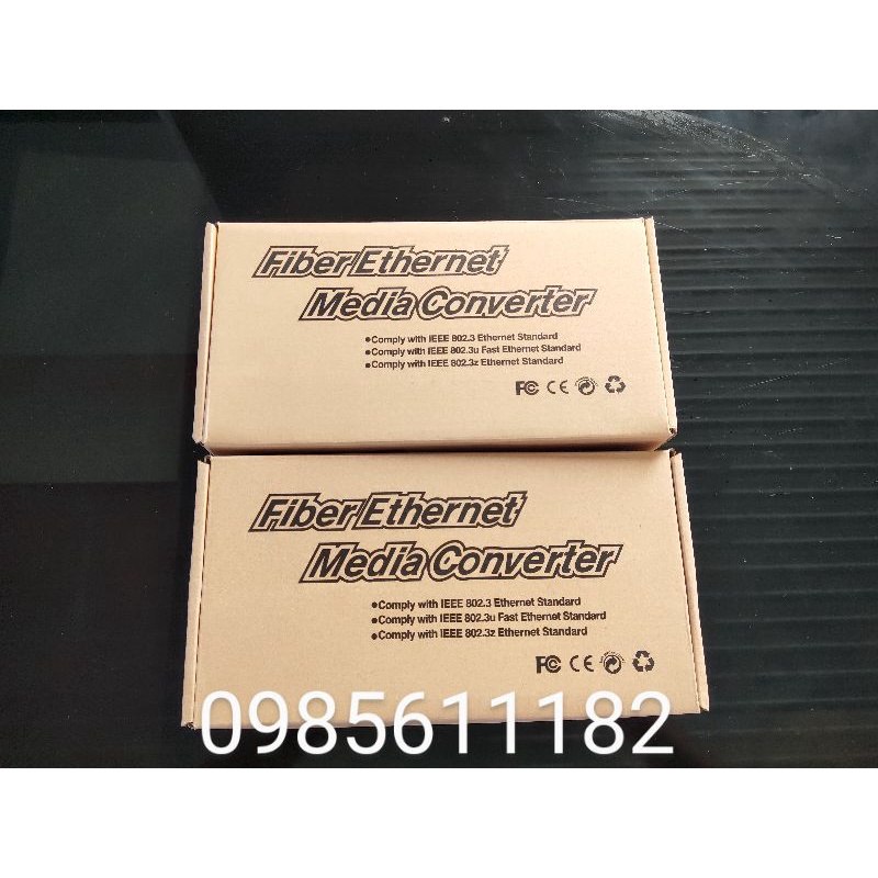 Bộ Converter 1 quang chia ra 4 Lan tốc độ 100Mbps