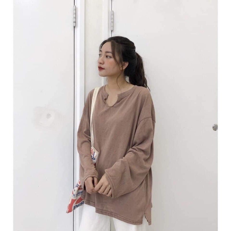 ÁO SWEATER BASIC CỔ XẺ V