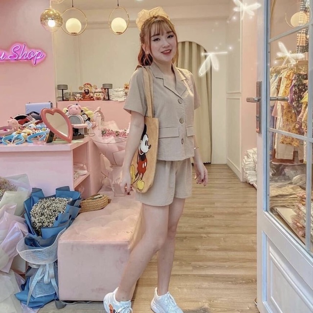 S046 Set Áo Vest Nữ Phối Quần Sooc dáng xoè nữ tính , Chất Đũi Xước QC bao xịn