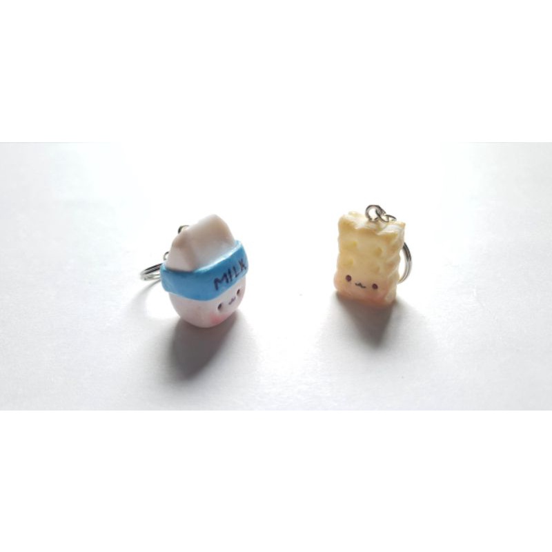 Móc chìa khoá đôi hình HỘP SỮA- BÁNH QUY