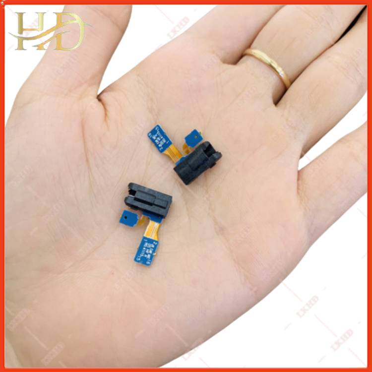 Cụm mic + jack Tai nghe Samsung J6 / J8 / A6 / A6 plus