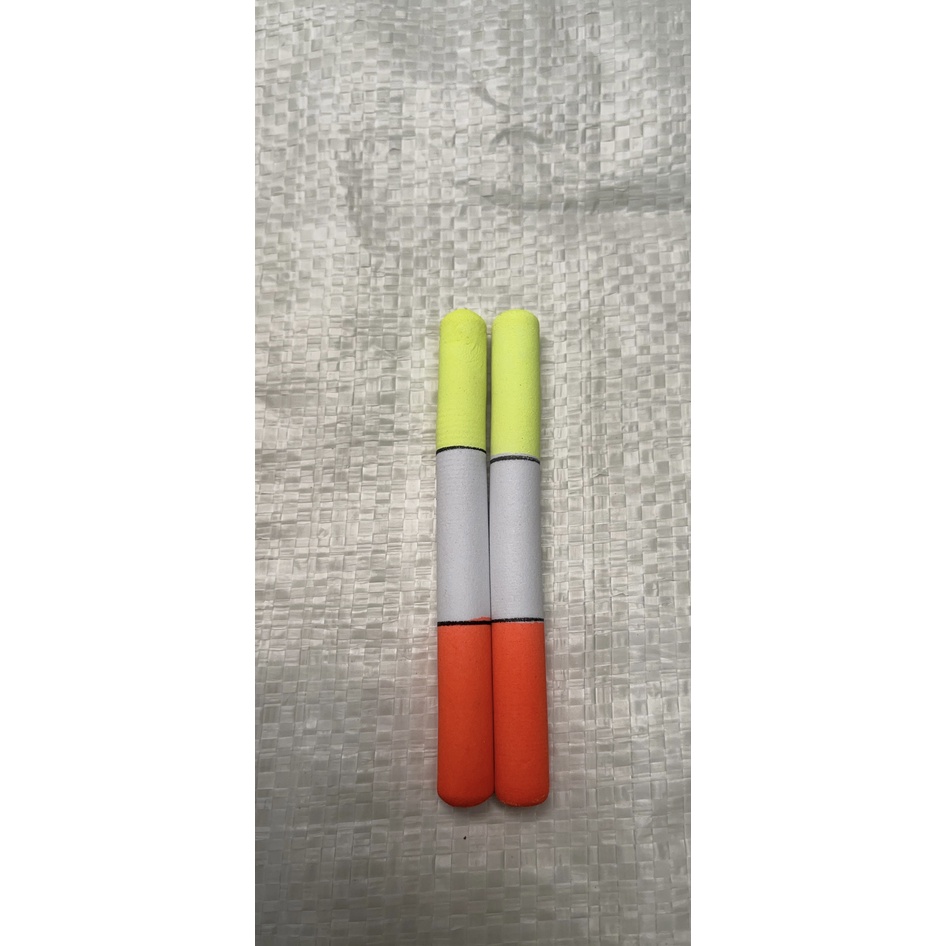 ￼Phao câu cá, phao chạy phao xuyên tâm bằng mút xốp nhiều kích thước .