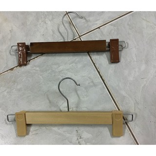 Treo quần kẹp gỗ 10 chiếc dùng cho quần áo người lớn giá sỉ