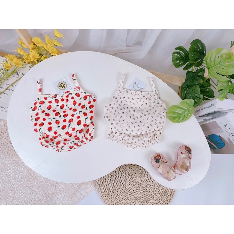 NT053 Bộ hai dây vải xô Muslin quần đùi chip hoạ tiết xinh xắn cho bé gái