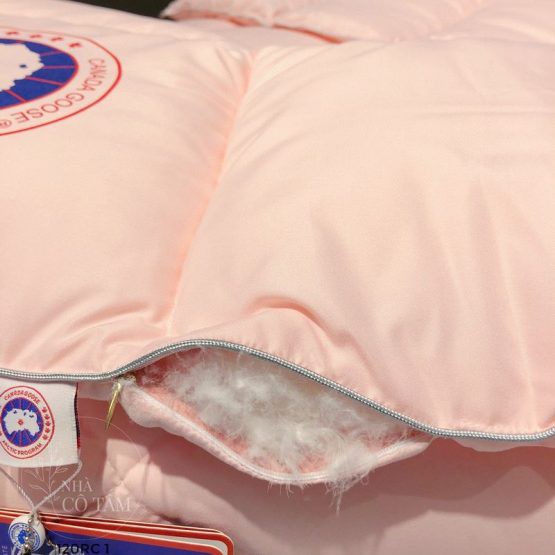 Chăn lông vũ Canada Goose Cao Cấp 2m x 2m3 Siêu Mềm Mịn Nhà Cô TấmC