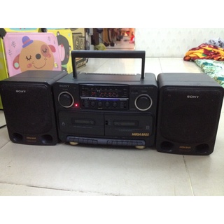 Radio Casset SONY 715s có cổng gắn được điện thoại nội địa Nhật