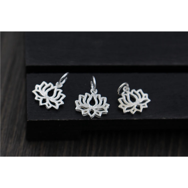 Mặt Dây Chuyền Bằng Bạc 925 Hình Hoa Sen Nhỏ Xinh