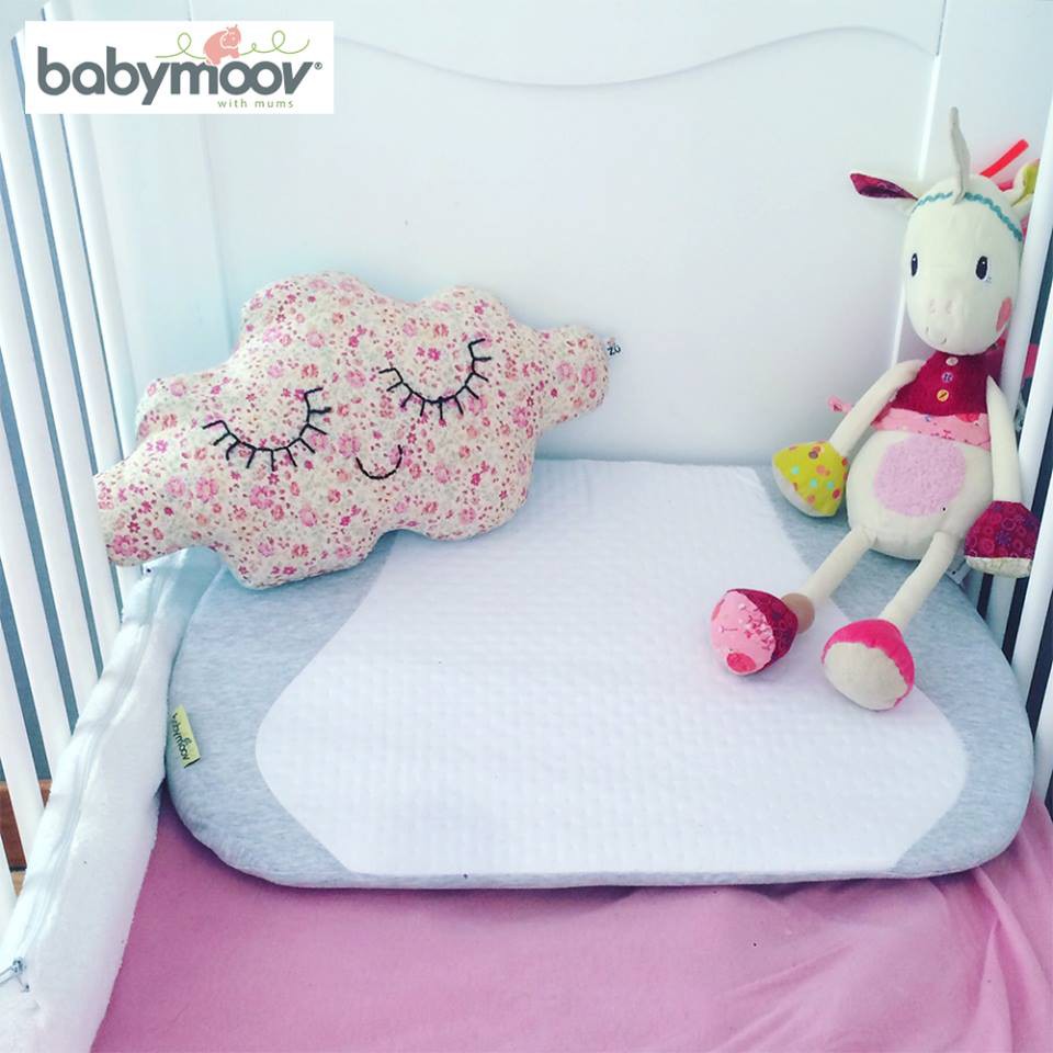 Gối chống trào ngược cho bé Babymoov