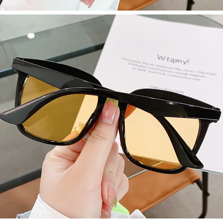 Kính Mát Chống Tia UV Phong Cách Hàn Quốc Đơn Giản Dành Cho Cả Nam Và Nữ