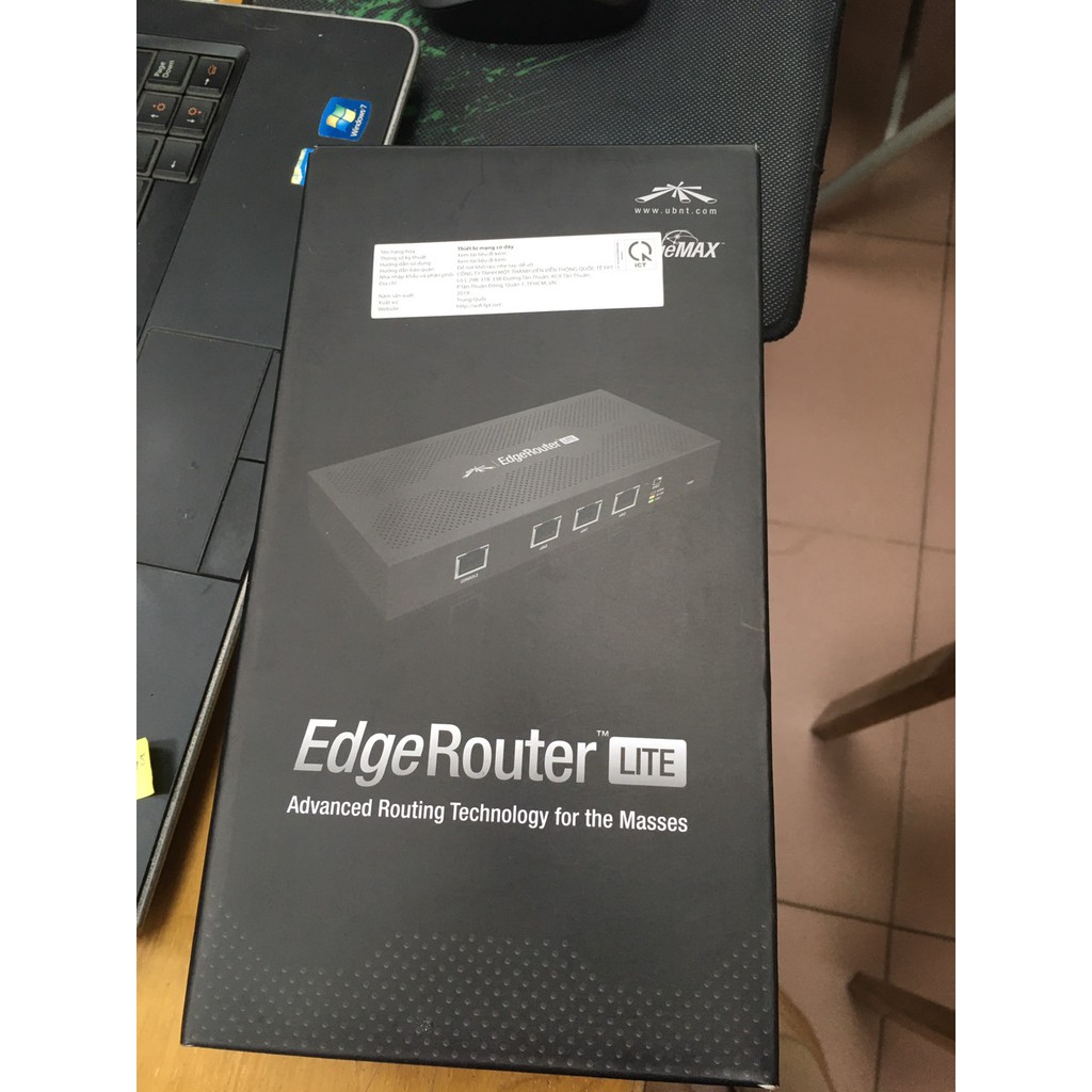 Ubiquiti EDGERouter Lite ERLite-3: Router Cân Bằng Tải + Băng Thông