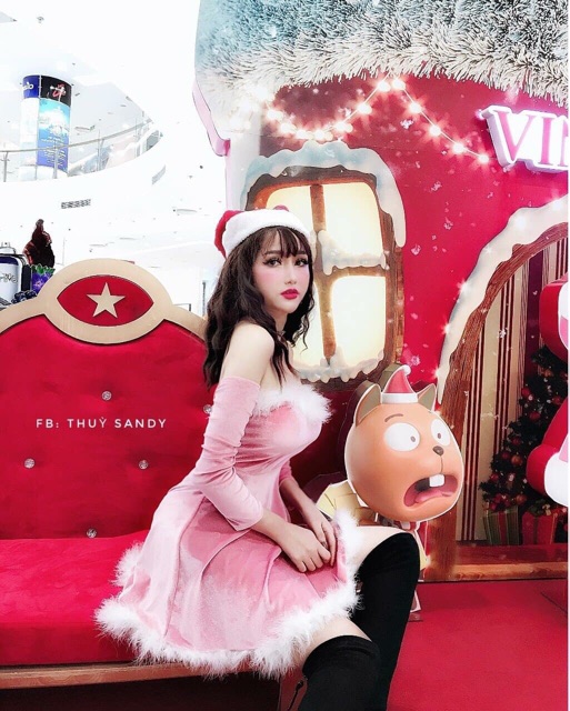 Váy cúp trễ vai viền lông noel siêu xinhhhh