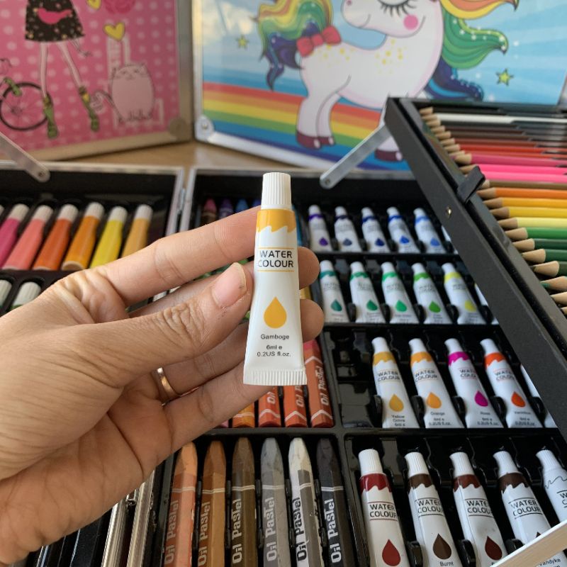 Hộp bút màu đa năng 145 chi tiết giúp bé học vẽ hiệu quả, hộp màu vẽ đa năng