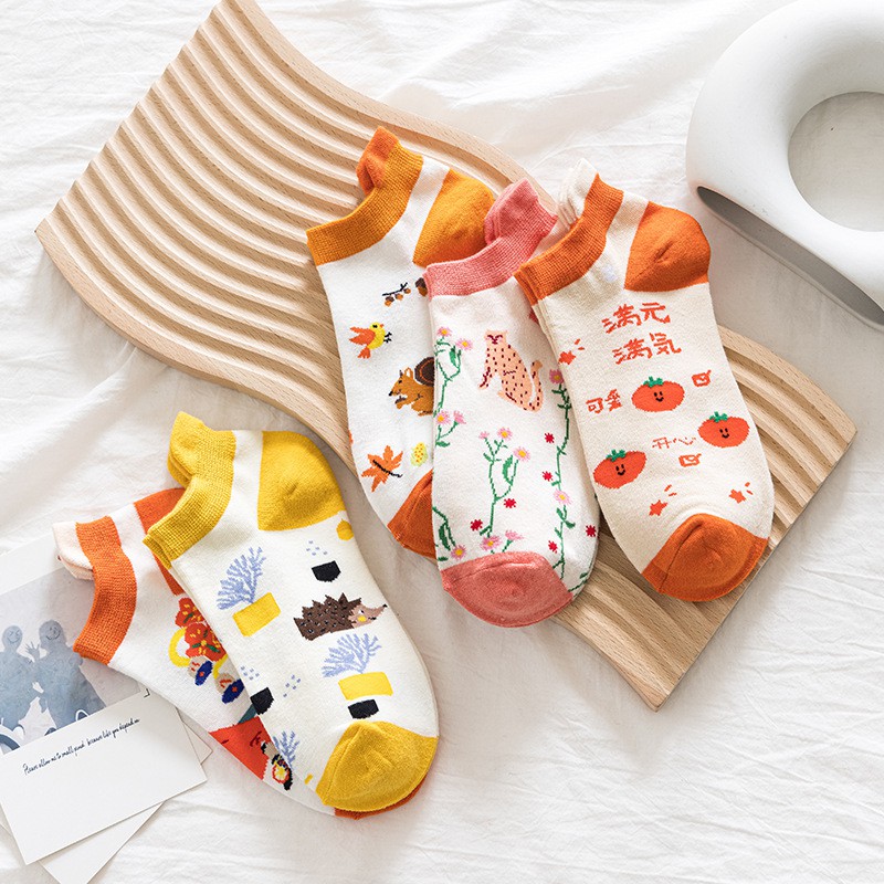 Vớ WAFNHA D470 họa tiết hoạt hình sáng tạo thiết kế thời trang