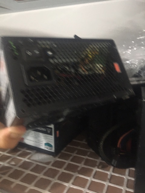 Nguồn color master 550 đen chữ xanh chính hãng