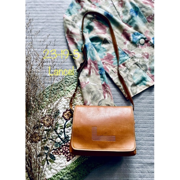 SALE - túi si da thật hiệu Lancel