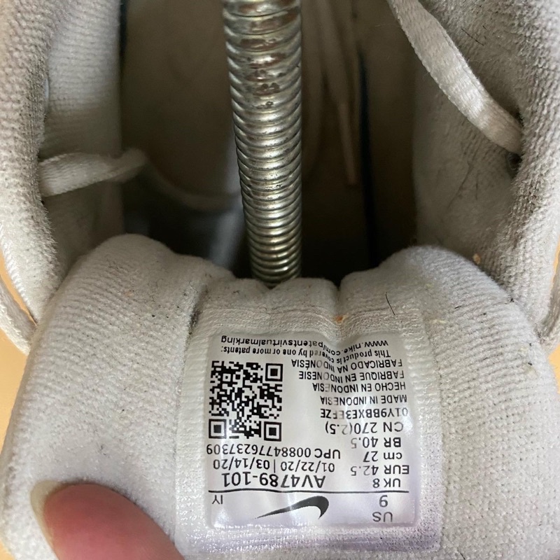 Giày chính hãng đã qua sử dụng