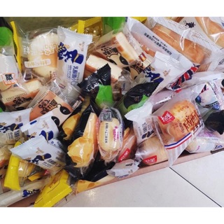 Bánh  mix vị đài loan 155k/kg ( khoảng 20 vị bánh)