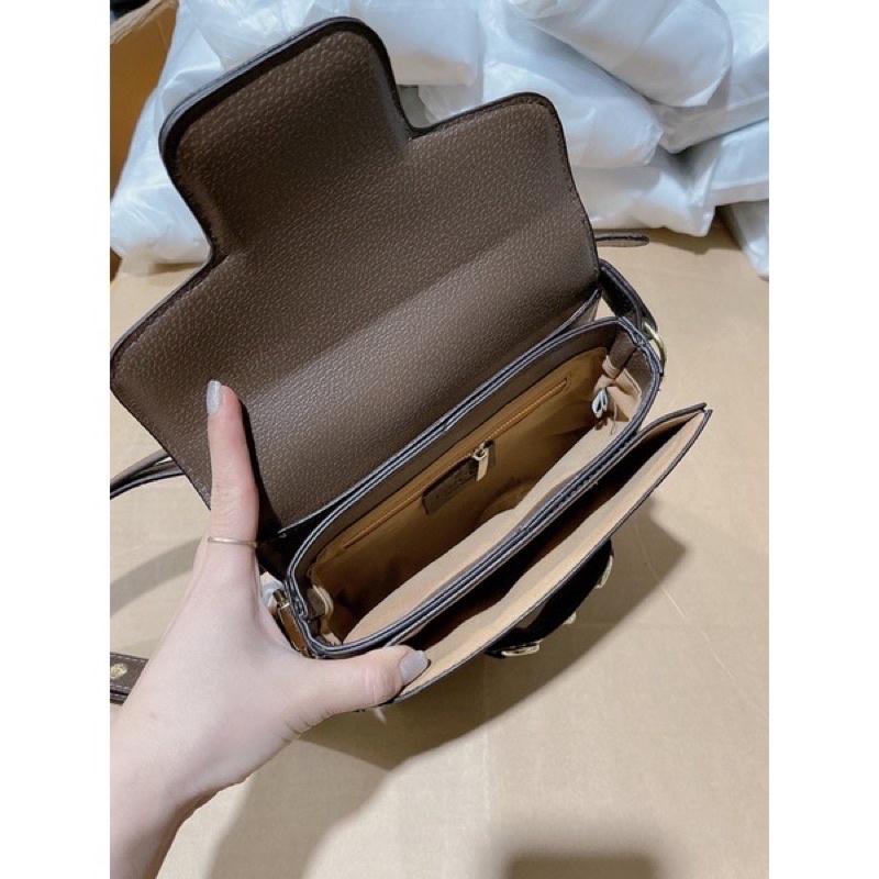 Túi gu chi vân hoa vàng size 18-20-25 hàng full hộp và ko hộp 8901#