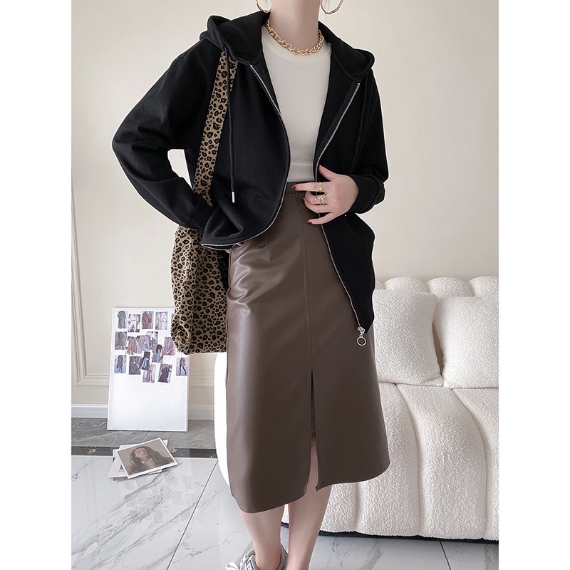 Chân váy da dáng dài midi