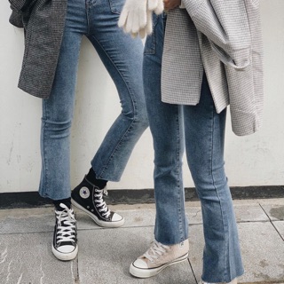 Quần jeans bó loe 7001
