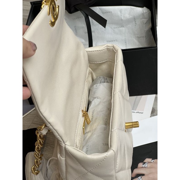 Túi chéo nữ C.N C19 da mịn sz20cm 3 màu fullbox vip nam châm