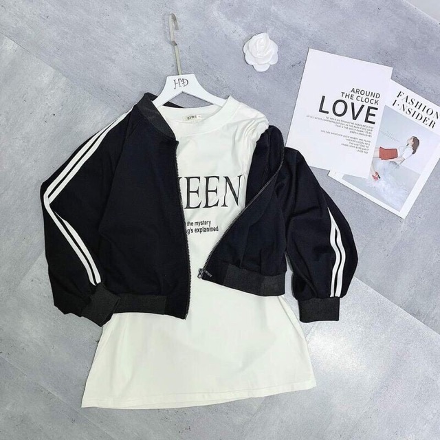 [Mã WASTMAY giảm 15% tối đa 30K đơn 150K] Áo khoác nữ bomber 2 sọc cá tính | BigBuy360 - bigbuy360.vn