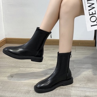 Giày boot nữ cổ lửng đế trệt sành điệu gbn9601