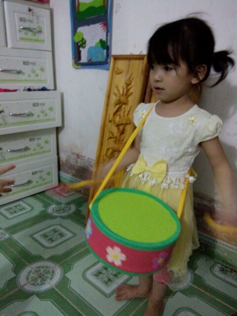 Trống _ dụng cụ âm nhạc