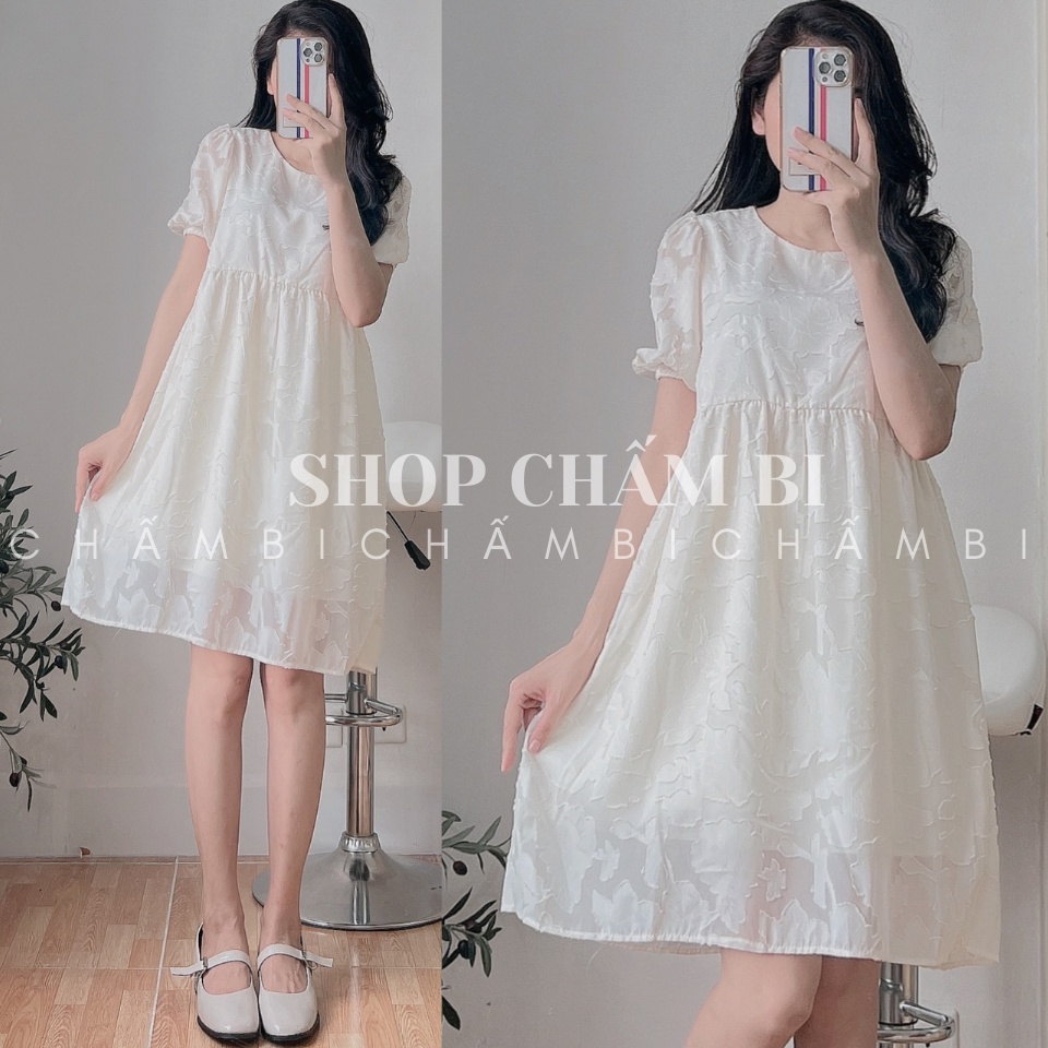Váy babydoll dễ thương V.097, Váy kiểu cổ tròn thắt nơ sau tay bồng ren họa tiết nổi 2 lớp style Hàn Quốc - Shop Chấm Bi