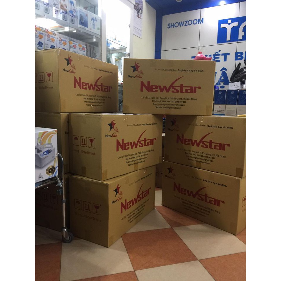 Hộp cầu lông Newstar hàng phân phối chính  hãng (12 quả)