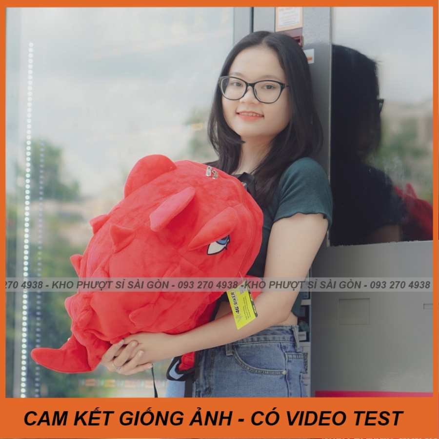 Balo khủng long chứa nón bảo hiểm đi phượt bằng vải Nhung màu đỏ - xanh dương nhiều màu