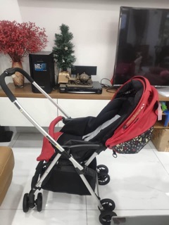 Xe đẩy goodbaby mickey