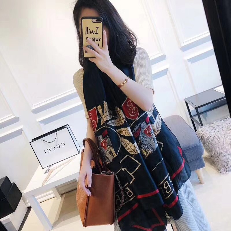 Khăn Choàng Lụa In Họa Tiết Thời Trang Chất Lượng Cao Cho Nữ